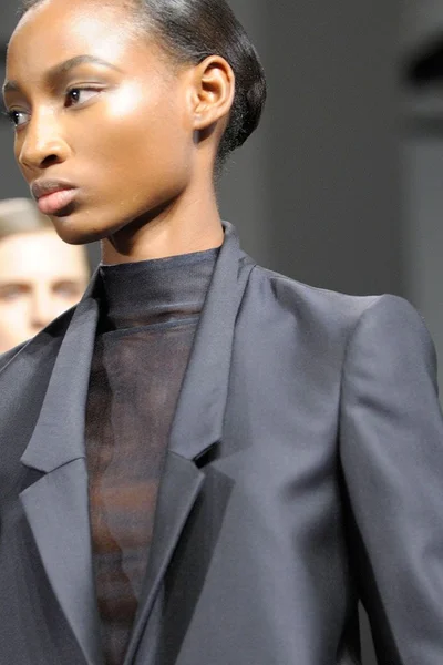 Look 20